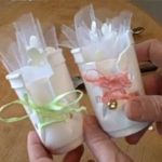 Ideas de souvenirs para bautismo realizados con vasos de tergopol