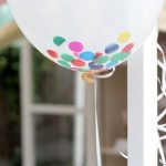 Cómo decoramos globos para cumpleaños con círculos de colores